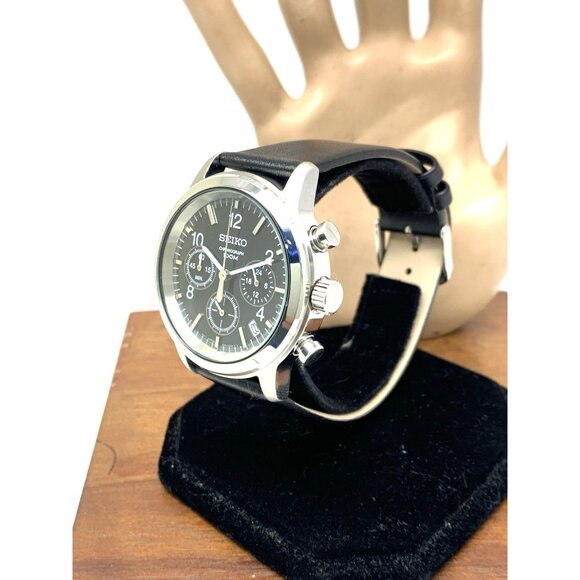 Seiko Men's Watch SSB007 Quartz Chronograph Black Dial Leather Strap 40mm - Picture 14 of 14